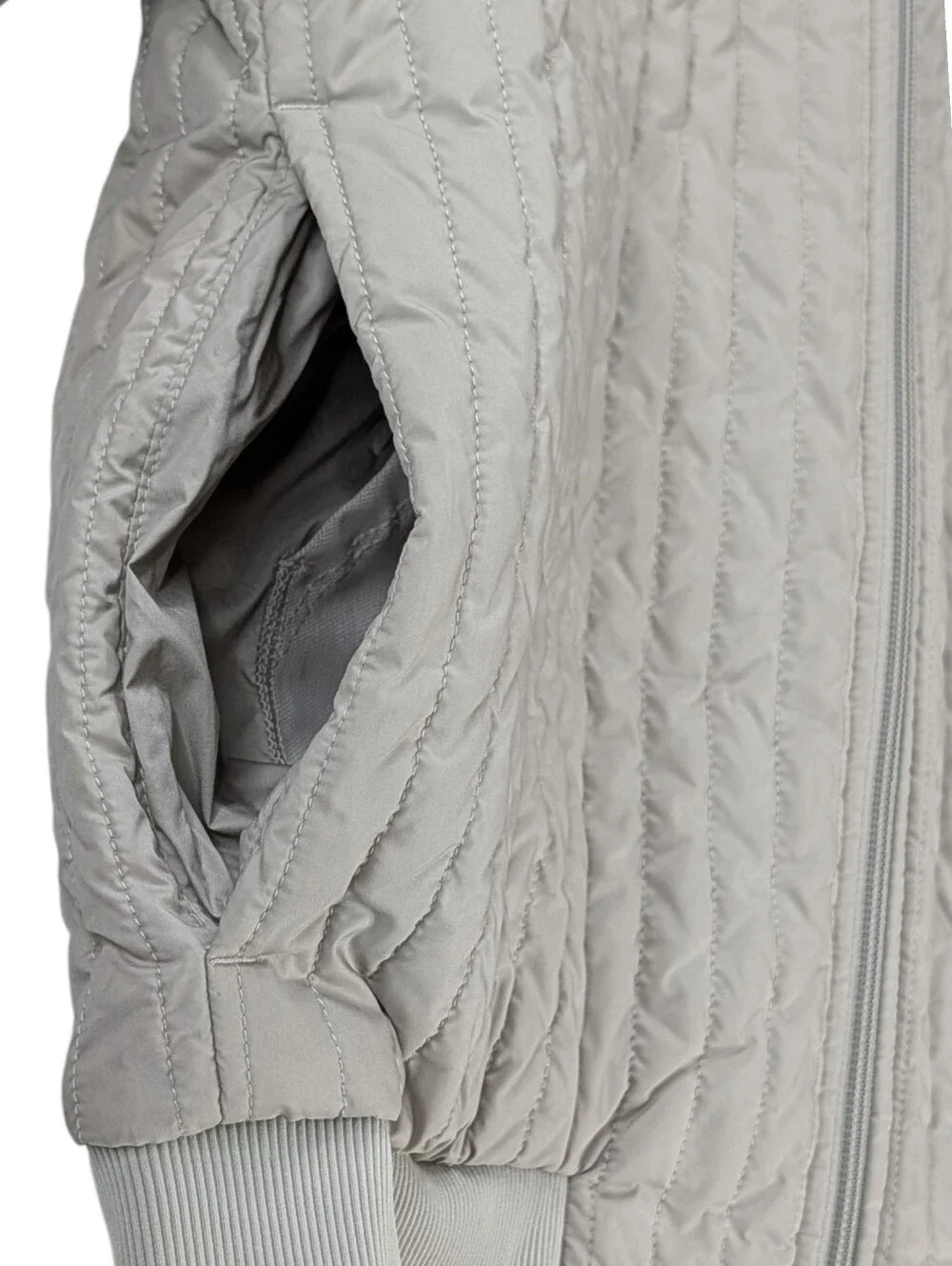 Lululemon Reversible Bomber Jacket Women’s Size 8 Quilted Zip Up